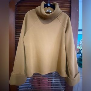 Thomas a turtleneck Sweatshirt